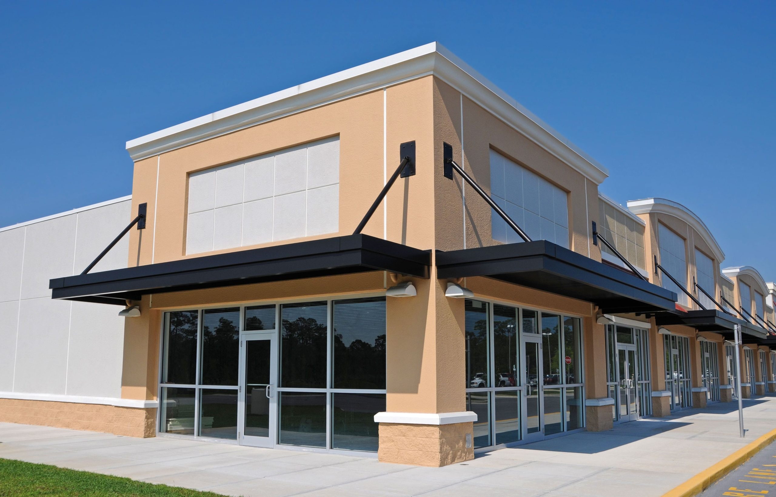 Durable commercial awning installation in Kalamazoo